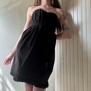 Vintage BCBG Generation Little Black Strapless Mini Prom Babydoll Dress 0